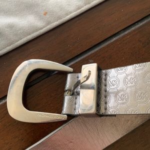 Michael Kors, silver synthetic leather belt